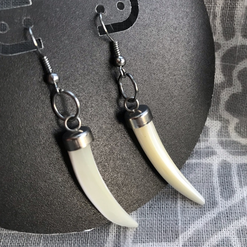 Faux horn earrings